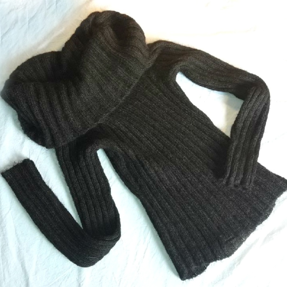 Mohair Wool Scoop Turtle Neck Sweater Off Shoulder